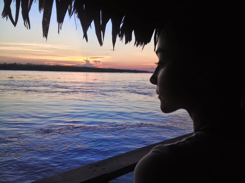 Atardecer en el río